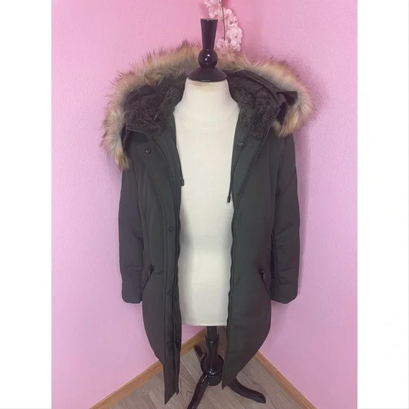 🧥Sam Edelman Olive Winter Coat with Faux Fur 🧥 - Picture 3 of 15